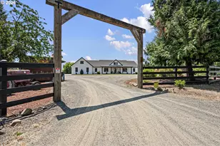 30186 Heather Oak Dr, Junction City, OR 97448 - Photo 46