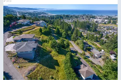 6894 Pacific Terrace Loop, Brookings, OR 97415 - Photo 1