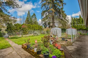 1611 Camino Dr, Forest Grove, OR 97116 - Photo 26