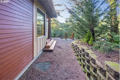 241 16th St, Port Orford, OR 97465 - Photo 6