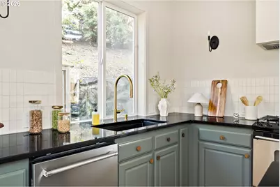 1895 NW 127th Pl, Portland, OR 97229 - Photo 14