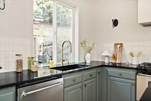 1895 NW 127th Pl, Portland, OR 97229 - Photo 14