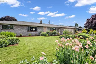 2465 17th St, Springfield, OR 97477 - Photo 2