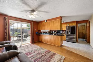 2465 17th St, Springfield, OR 97477 - Photo 12