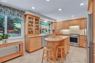 21 Westminster Dr, Lake Oswego, OR 97034 - Photo 14