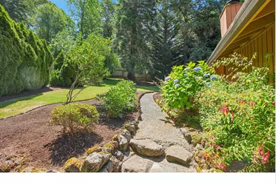 21 Westminster Dr, Lake Oswego, OR 97034 - Photo 42
