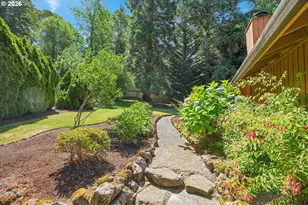 21 Westminster Dr, Lake Oswego, OR 97034 - Photo 42