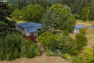 37625 Sunset Ln, Brownsville, OR 97327 - Photo 4
