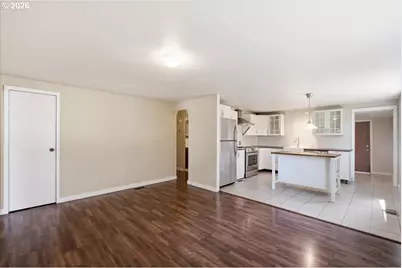 37625 Sunset Ln, Brownsville, OR 97327 - Photo 12