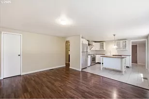 37625 Sunset Ln, Brownsville, OR 97327 - Photo 12