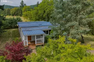 37625 Sunset Ln, Brownsville, OR 97327 - Photo 4