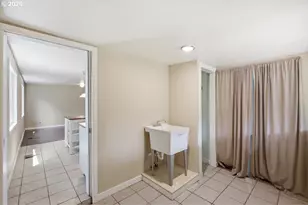 37625 Sunset Ln, Brownsville, OR 97327 - Photo 18