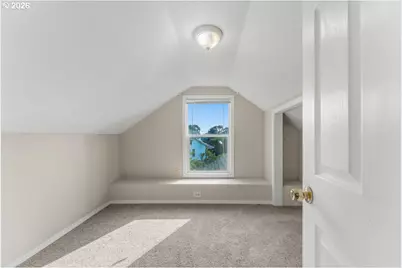 254 N 6th St, Saint Helens, OR 97051 - Photo 22
