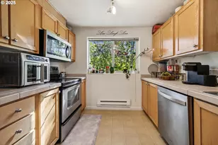 730 NW 185th Ave, Beaverton, OR 97006 - Photo 18