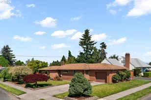 10919 SE Mill Ct, Portland, OR 97216 - Photo 4