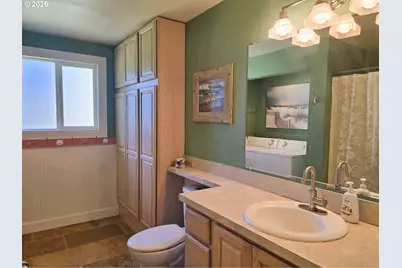 1265 34th Pl, Florence, OR 97439 - Photo 10