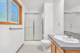 34022 Tarbell Rd, Scappoose, OR 97056 - Photo 16