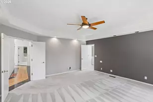 10838 S Southridge Dr, Portland, OR 97219 - Photo 14