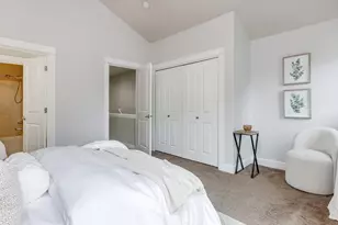 4819 SW Beaverton Hillsdale Hwy SW, Portland, OR 97221 - Photo 28