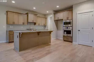 2702 S Ivy St, Cornelius, OR 97113 - Photo 10