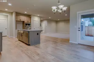 2702 S Ivy St, Cornelius, OR 97113 - Photo 16