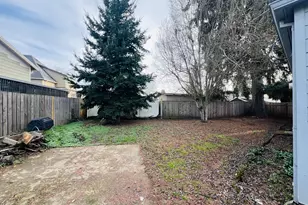 624 N Settlemier Ave, Woodburn, OR 97071 - Photo 16