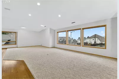 2277 SW Nancy Pl, Gresham, OR 97080 - Photo 4