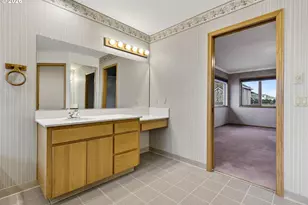 2277 SW Nancy Pl, Gresham, OR 97080 - Photo 22