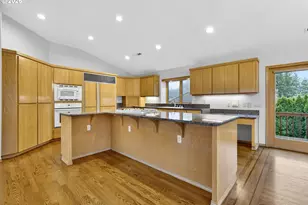 2277 SW Nancy Pl, Gresham, OR 97080 - Photo 8