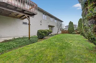 2277 SW Nancy Pl, Gresham, OR 97080 - Photo 44