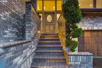 2277 SW Nancy Pl, Gresham, OR 97080 - Photo 2