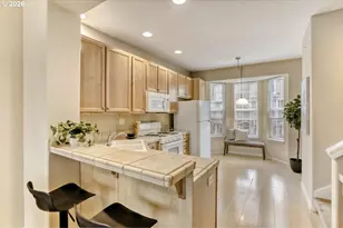 15487 Brianne Ct, Lake Oswego, OR 97035 - Photo 12