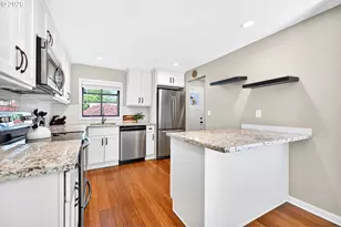 2116 NE 142nd Ave, Portland, OR 97230 - Photo 14