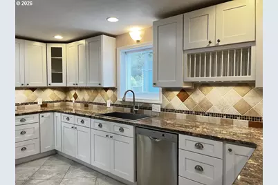 2159 42nd St, Florence, OR 97439 - Photo 12