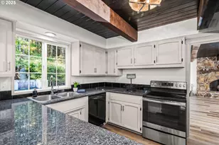 381 Talemena Dr, Cottage Grove, OR 97424 - Photo 8