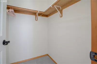 1495 NE Zachary St, Hillsboro, OR 97124 - Photo 30