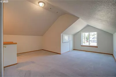 1495 NE Zachary St, Hillsboro, OR 97124 - Photo 26