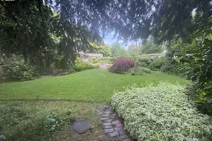 45 Rustic Pl, Eugene, OR 97401 - Photo 24