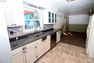 705 Ventura St N, Keizer, OR 97303 - Photo 28