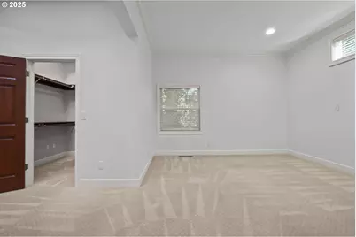 604 SW Arboretum Cir, Portland, OR 97221 - Photo 24