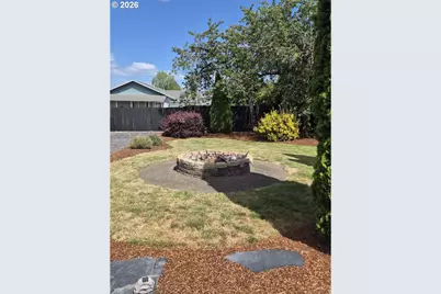 355 Central Ave, Lebanon, OR 97355 - Photo 12