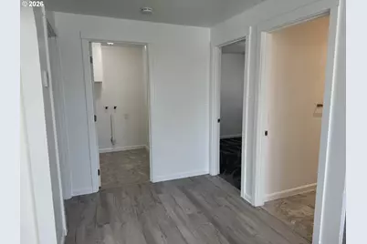 970 W 10th Ave, Junction City, OR 97448 - Photo 16