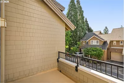 10209 NW Village Heights Dr, Portland, OR 97229 - Photo 6