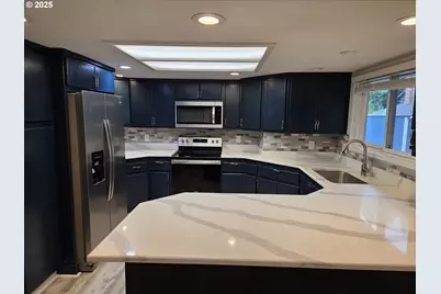 3512 SE Harlow Ct, Troutdale, OR 97060 - Photo 4