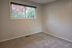 3512 SE Harlow Ct, Troutdale, OR 97060 - Photo 12