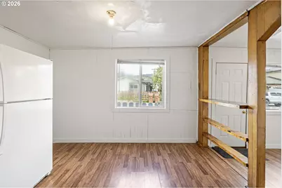 215 E 2nd Ave, Riddle, OR 97469 - Photo 20