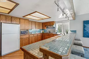 8914 NW Lakecrest Ave, Vancouver, WA 98665 - Photo 12