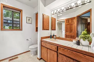 8914 NW Lakecrest Ave, Vancouver, WA 98665 - Photo 22