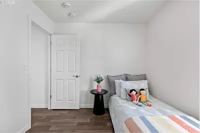 1085 W 1st Ave #R, Junction City, OR 97448 - Photo 14