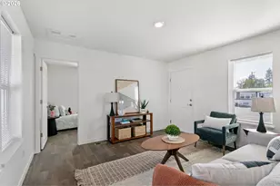 1085 W 1st Ave, Junction City, OR 97448 - Photo 12